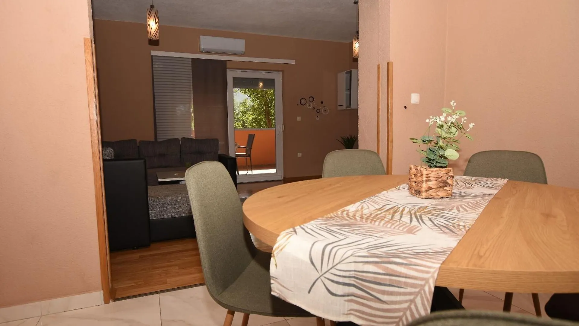 Apartment Tomislav Sukošan